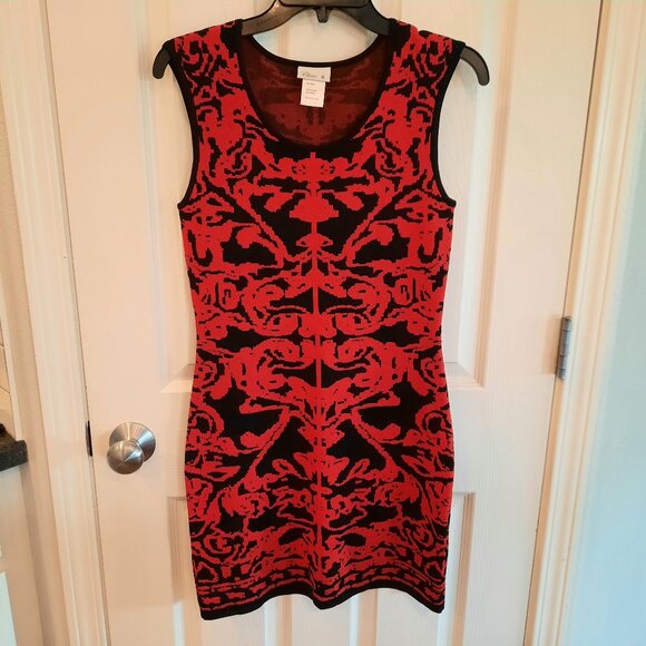 Clove Bodycon Geometric Knit Dress in Black/Red, Size 6 - Picture 1 of 4